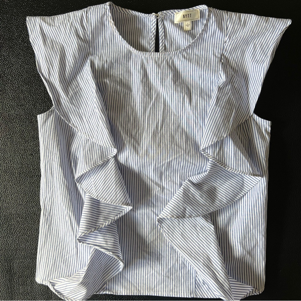 NYTT Blue and White Striped Ruffle Blouse